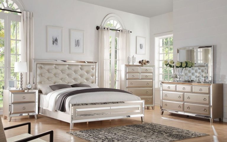 Luxury mirrored bedroom - Luxury Sunny Home | Design & Decoration